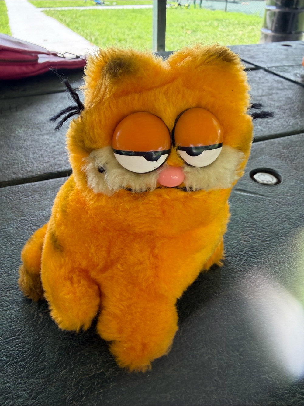 1981 Dakin Vintage Jim Davis Garfield beanie setting stuffed plush